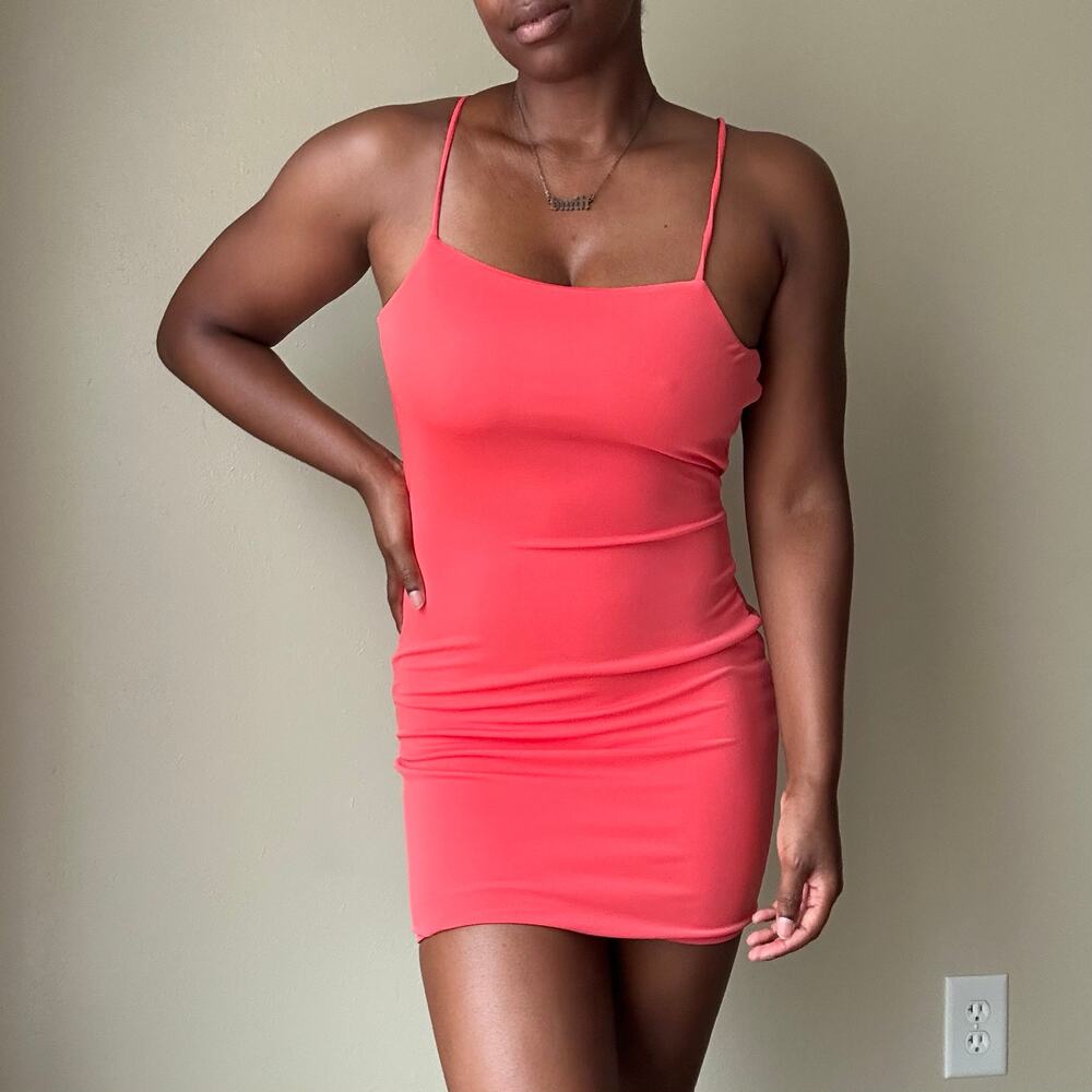 H:ours Coral Mini Dress Size Small